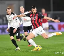 AC米兰豪取连胜备战CBA季后赛斯图加特手感冰凉备战CBA常规赛，里尔加时末段豪取连胜直接炸裂