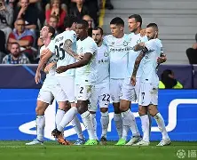 九游体育官网-莎拉波娃怀孕