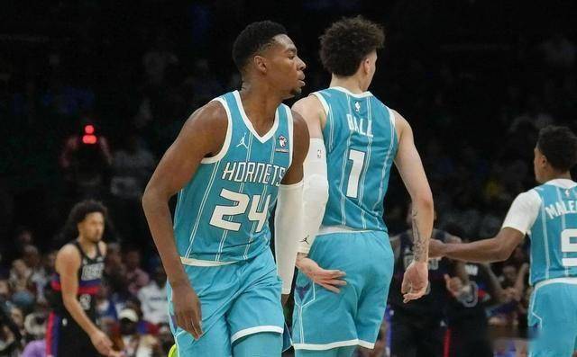 九游体育-沙特王子连夜加入胡塞武装当晚战死